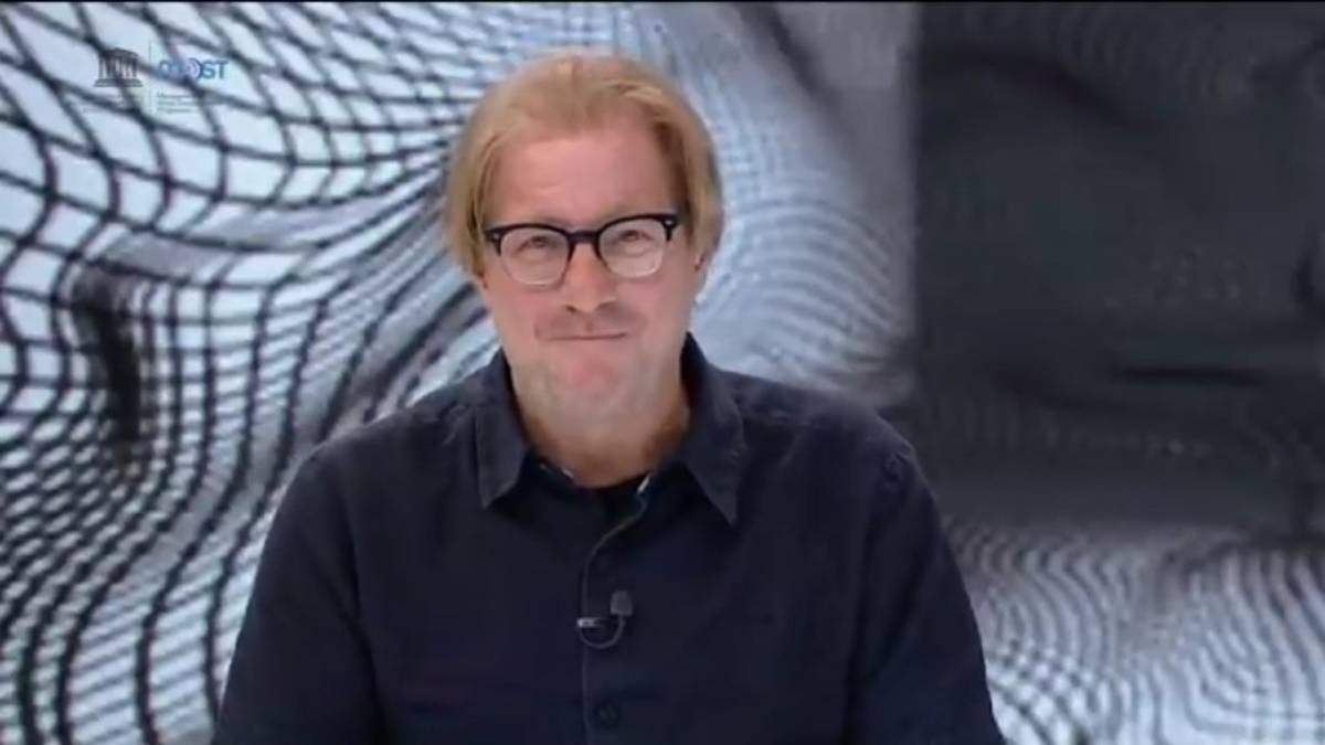 Andrés Roemer Embajador de la Buena Voluntad para el Libre Flujo del Conocimiento de la UNESCO