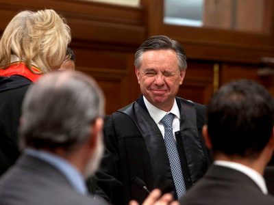 La de Medina Mora, otra comedia de errores