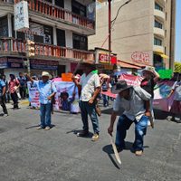Marchan en Guerrero para exigir justicia por asesinato de opositor al proyecto La Parota