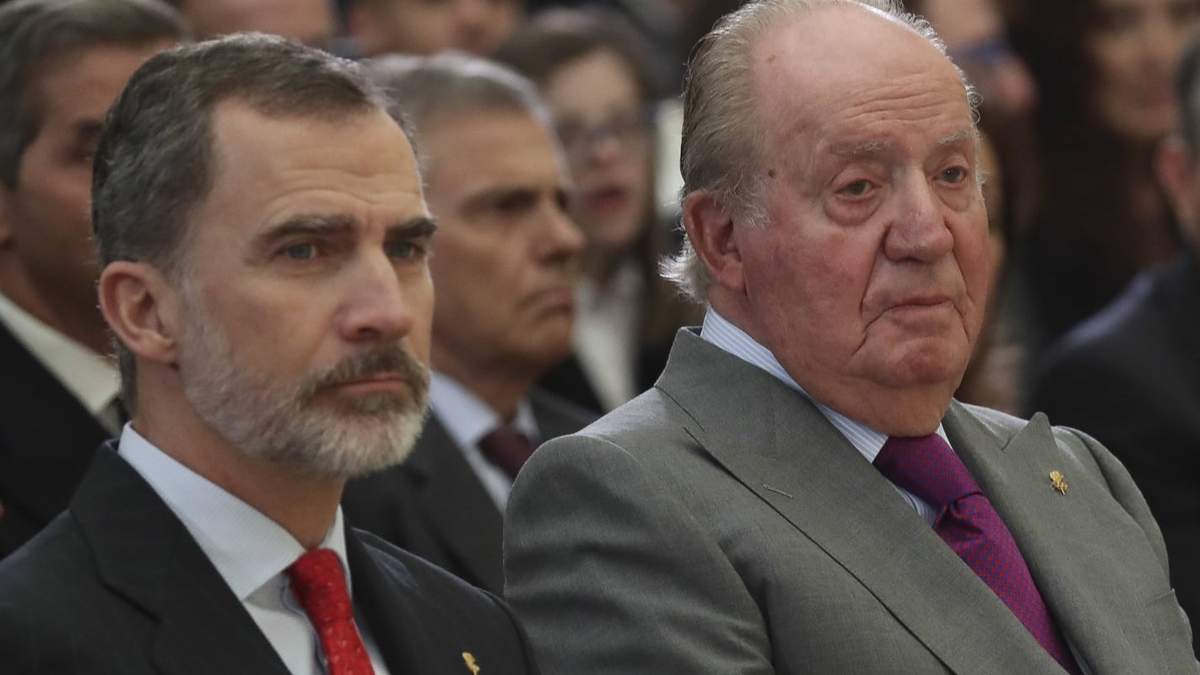 Felipe y Juan Carlos, presente y pasado. Fuente: (Instagram)