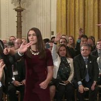 Trump se incomoda con pregunta sobre caravana y agrede a reportero de CNN