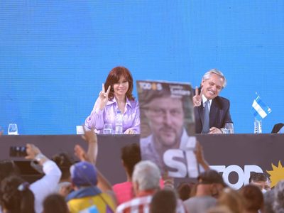 Alberto Fernández encabezó el acto de cierre de campaña del Frente de Todos