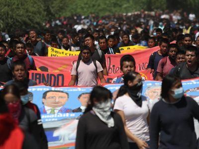Ayotzinapa mantiene vivo el normalismo rural y la demanda de esclarecer la desaparición de los 43