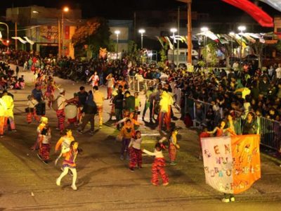 Con ocupación hotelera colmada, Zapala vivió tres noches de Corso inolvidables