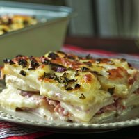Milhojas de papa, jamón y queso: la receta fácil y rica para resolver la comida en poco tiempo
