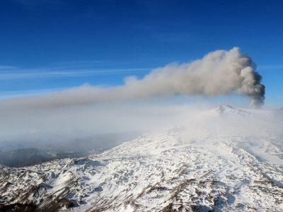 Atención Neuquén: el volcán Copahue, con suba de actividad. Mirá