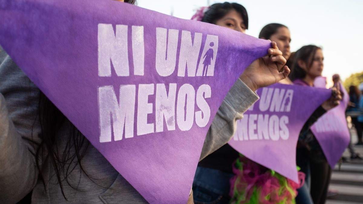 Marcha contra la violencia de género en Neuquén. Fuente: (Twitter)