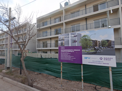 Oportunidad para adquirir viviendas en un barrio de Godoy Cruz