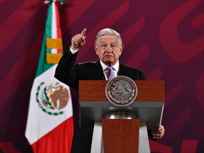 AMLO sobre quiebra de bancos en EU: "Les daba gripa y aquí nos daba pulmonía, ahora es al revés"