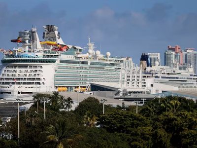 Tomó 33 tragos y se agarró a trompadas con la tripulación del crucero