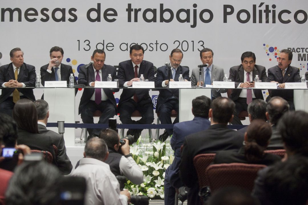 273063-91c73354c18a19636_pf-9957ogp130813-pacto2