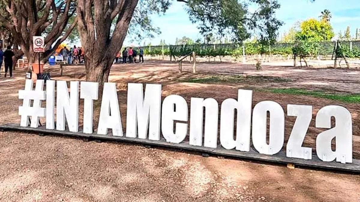 Sede central del INTA en Mendoza, organismo clave para la investigación y el desarrollo agropecuario.