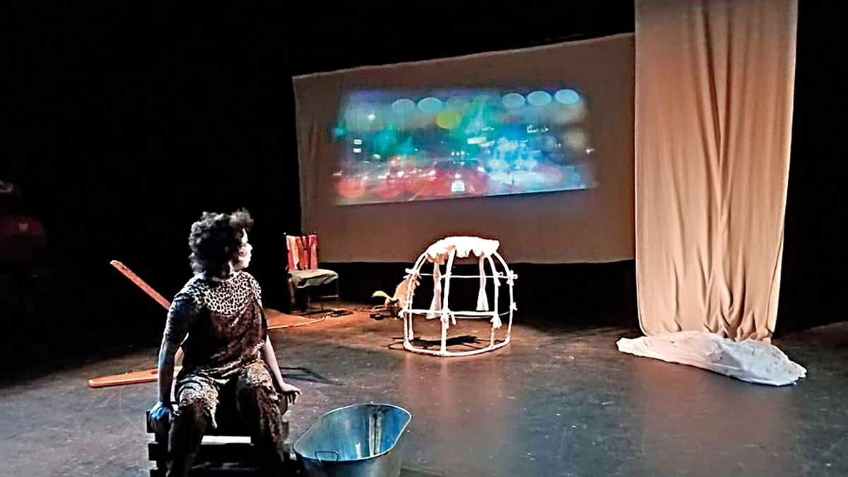 Eileen Shakespeare, que en el teatro el Granero interpreta Guillermina Campuzano