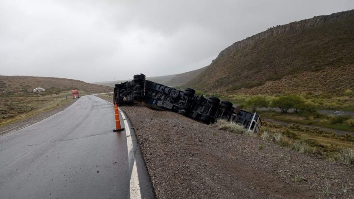 Sector peligroso de Ruta Nacional 40 para los transportistas. Fuente: (Twitter)