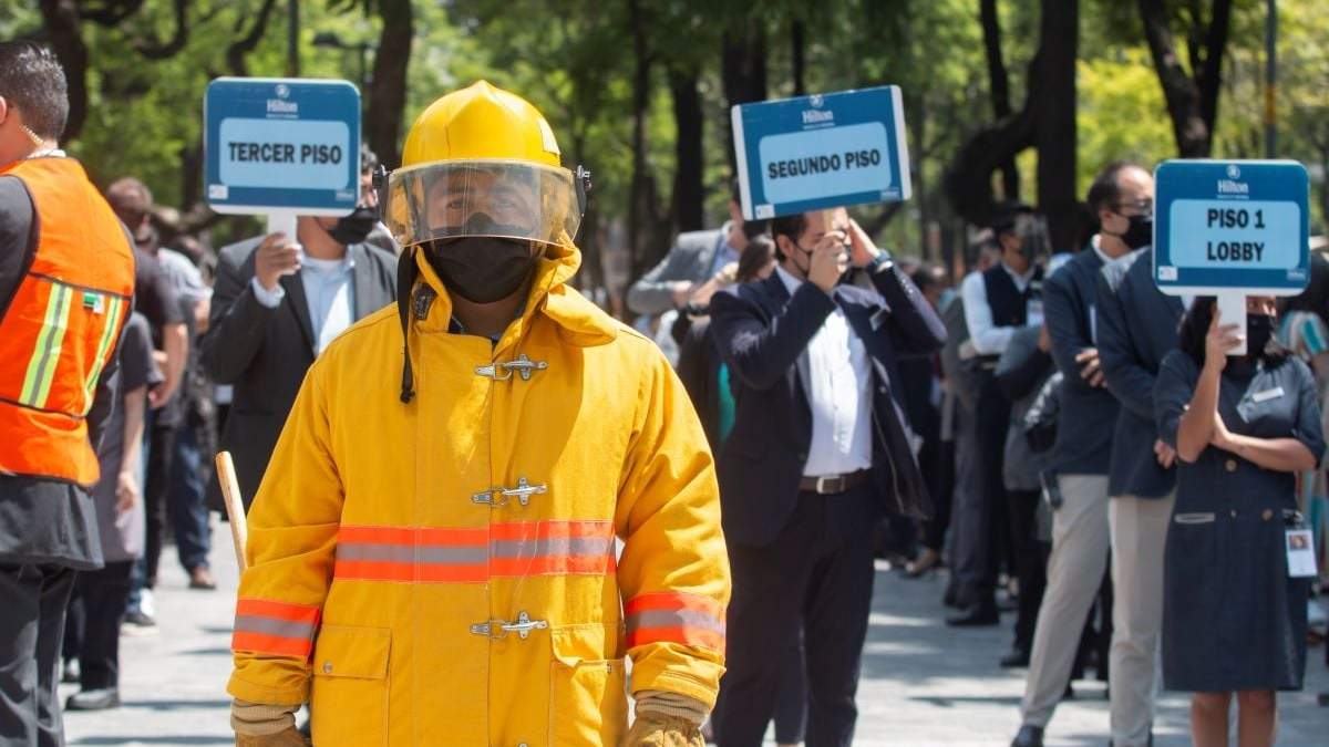 Simulacro Nacional de sismo 2021 en Av. Juárez, Centro Histórico de la CDMX