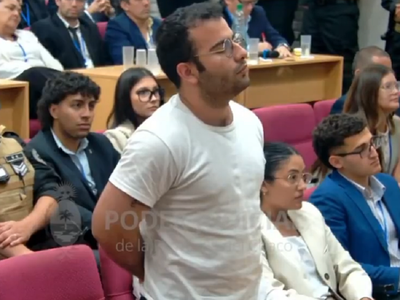 Sin inmutarse: así recibió el veredicto César Sena