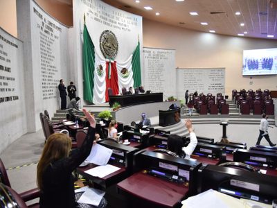 El Congreso de Veracruz, dominado por Morena, elimina la revocación de mandato