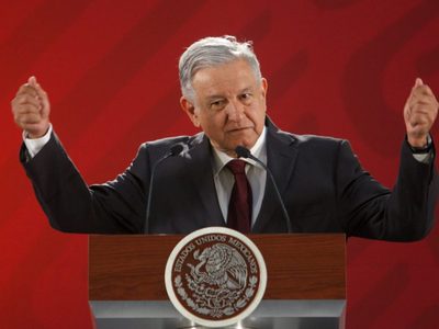 AMLO va por proyecto 'posneoliberal” con foros sobre el Plan Nacional de Desarrollo