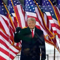 Facebook también congela la cuenta de Donald Trump