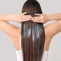Agregale estos 3 ingredientes a tu shampoo y tu cabello no parará de crecer
