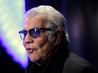 Murió el diseñador de moda italiano Roberto Cavalli a los 83 años