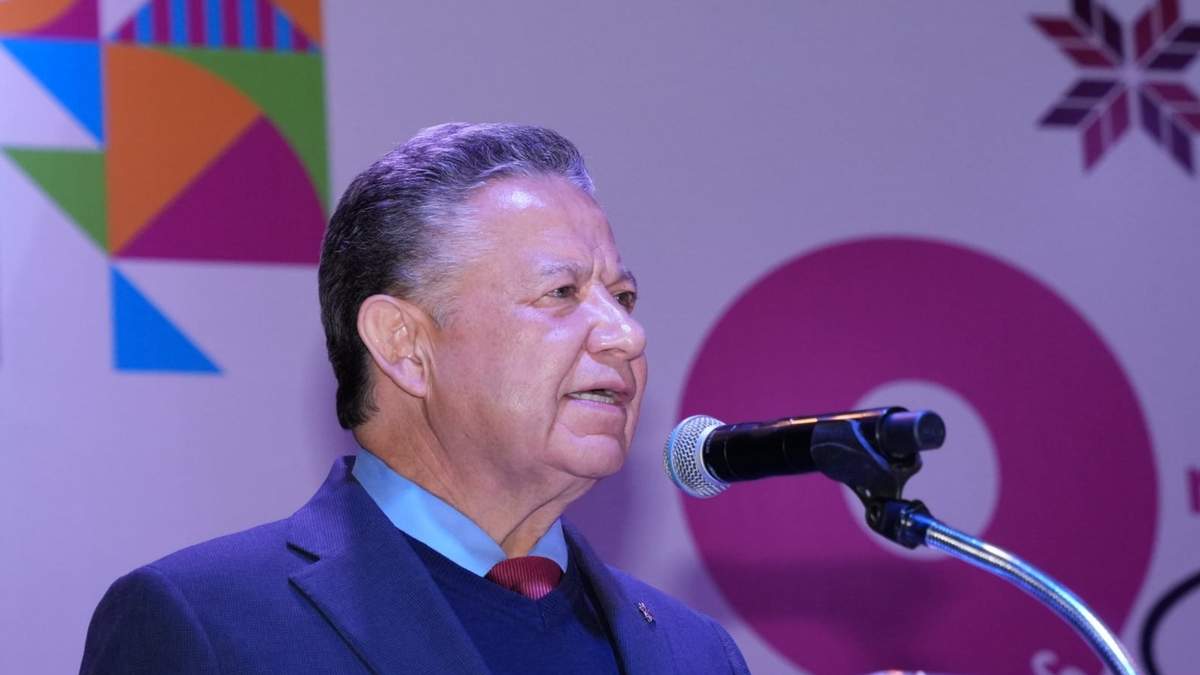 Julio Menchaca, gobernador de Hidalgo