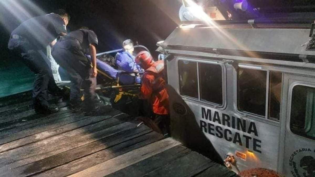 Un catamarán que zarpó de Isla Mujeres a Cancún se hundió y dejó cuatro muertos