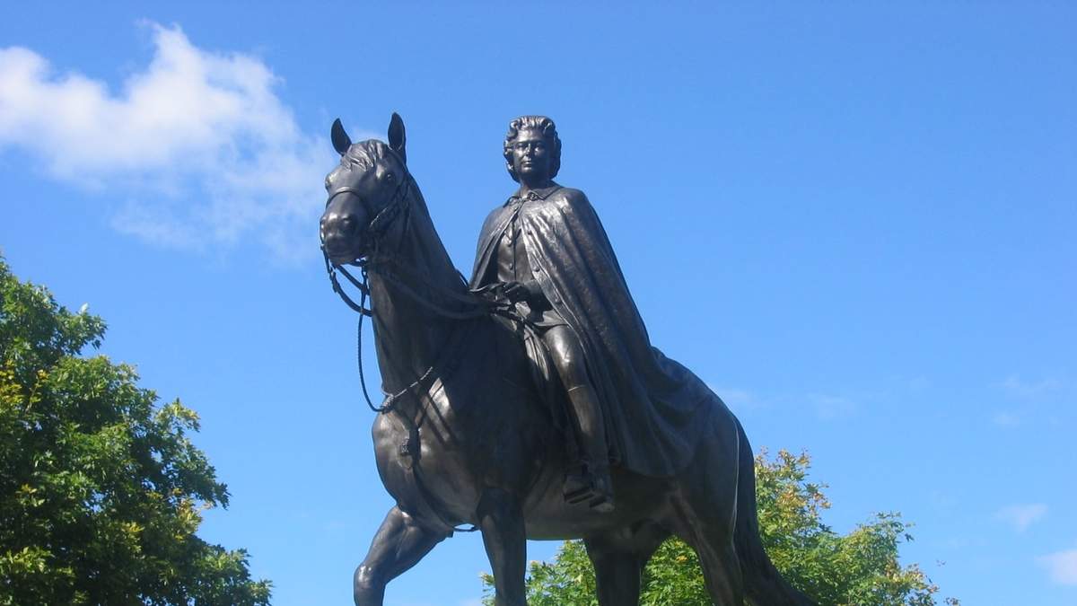 Isabel II. Fuente: (Twitter)