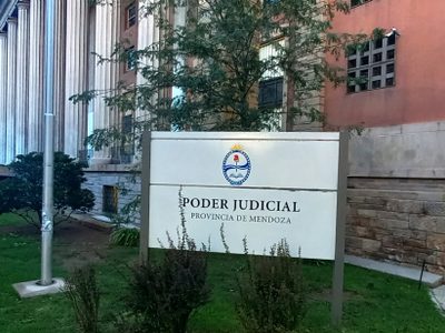 Mal cesanteado: un inspector cobrará más de $140 millones