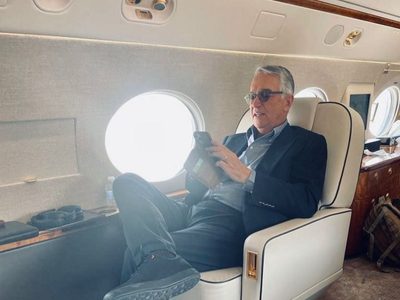Salinas Pliego presume viaje a Europa: "Esto es como Xochimilco, pero bien" (Video)