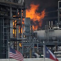 Arde una planta de Shell en Deer Park, Texas (Video)