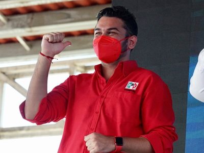Diputado del PRI se rebela y anuncia que votará a favor de la reforma eléctrica