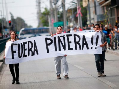 Chile se convierte en el país que menos confía en su Gobierno, según la OCDE