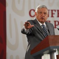 AMLO defiende la 'cuarta transformación” tras críticas de Cuauhtémoc Cárdenas