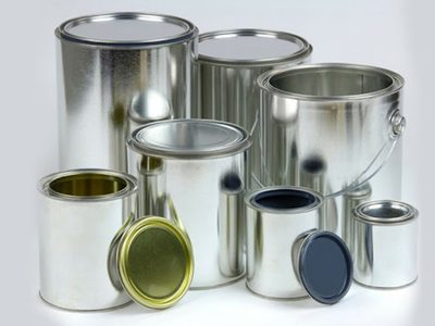 Con una lata de pintura que ibas a tirar y estos recortes de papeles, creá la maceta "Boho" más chic y trendy para tu casa