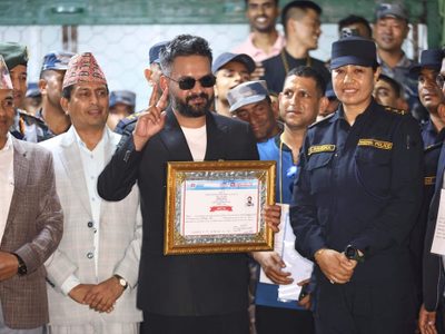 Partido de exrapero lidera resultados en Nepal en primera elección tras revuelta de 2025