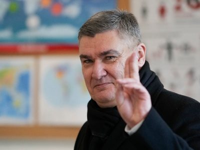 Presidente croata obtiene más votos en elección presidencial, pero habrá segunda vuelta