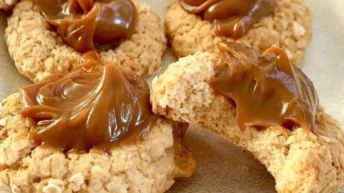 Pepas de banana, coco y dulce de leche. Fuente: (Instagram).