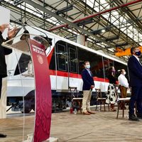 Tras reclamo de Alfaro, AMLO anuncia recursos para la Línea 4 del Tren Ligero