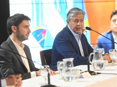 Gobernadores de la Patagonia invitaron a Milei a dialogar con ellos en Puerto Madryn