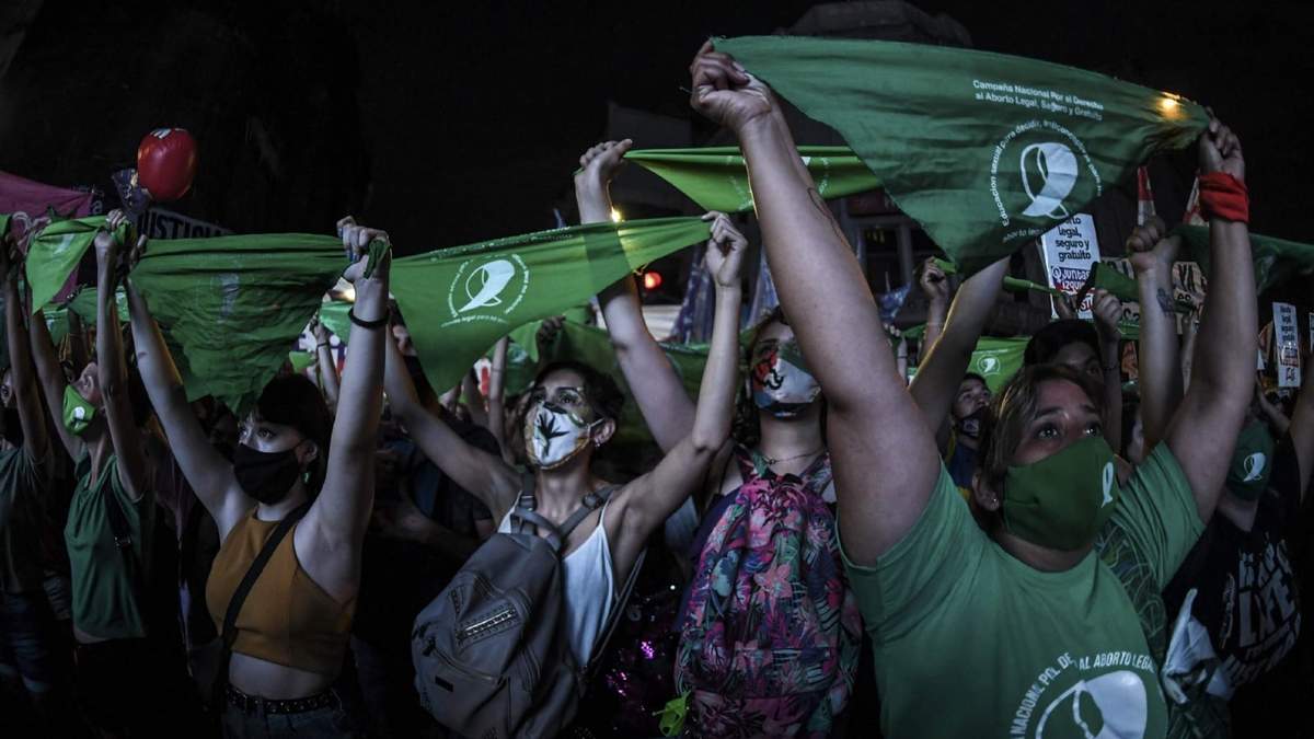 Pañuelos verdes. Fuente: (Twitter)