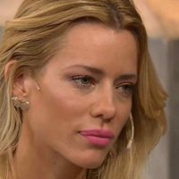 Una noticia inesperada: Nicole Neumann está preocupada por la salud de sus hijas