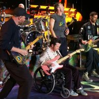 Coldplay invitó a Michael J. Fox a tocar dos canciones en Glastonbury