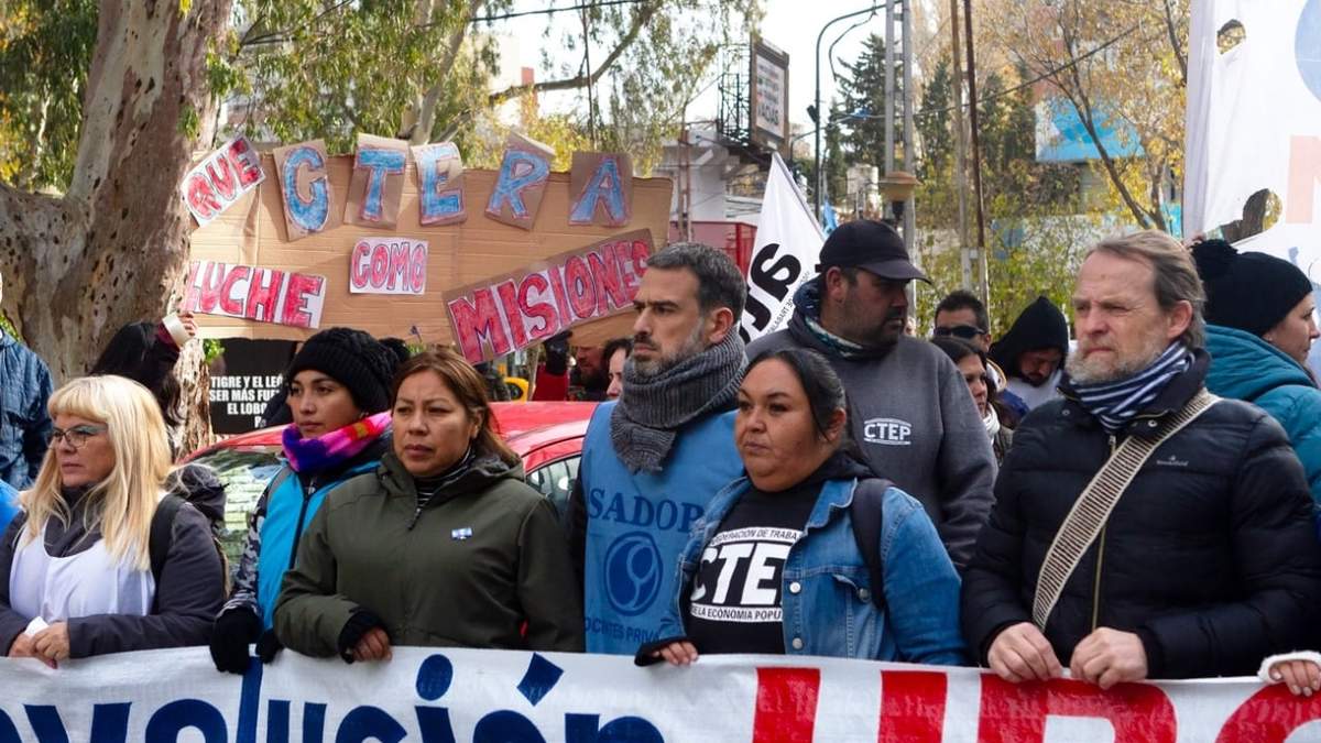 La CGT acompañó a docentes. Fuente
Fuente: Javier Milei.