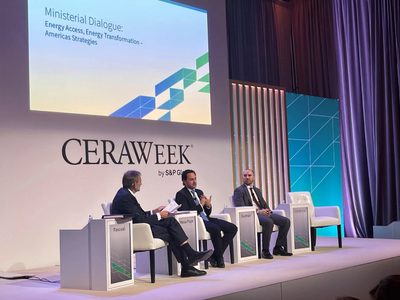 Alejandro Monteiro representó a Neuquén en la conferencia Ceraweek