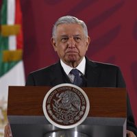 AMLO nombrará nuevo titular en el SAT la próxima semana