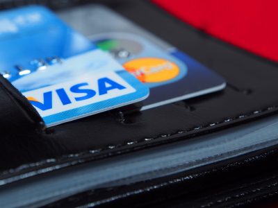 Con la implementación de Compre sin IVA: creció un 25% el uso de tarjetas de débito