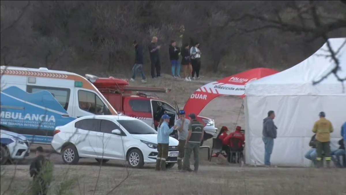 Encontraron los cuerpos Cristian Flank y su hijo de 3 años en el Dique El Cajón