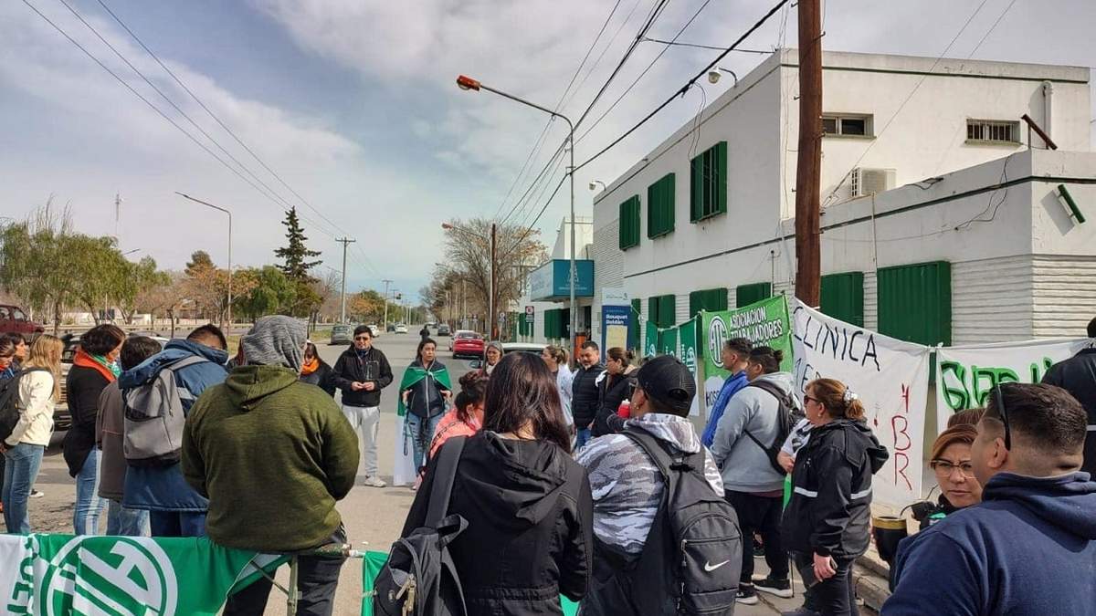 Paro de trabajadores de Salud. Fuente: (Facebook ATE).