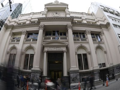 El BCRA lanzó una serie de recomendaciones a las entidades financieras para prevenir el coronavirus